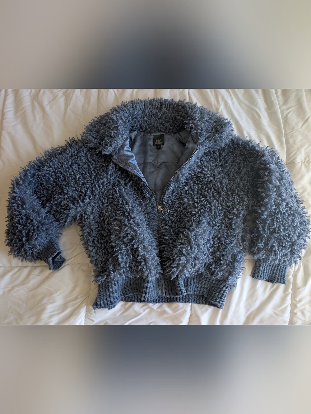 Wild Fable Fuzzy Blue Teddy Bomber Jacket Womens Size large Cropped Shag Coat